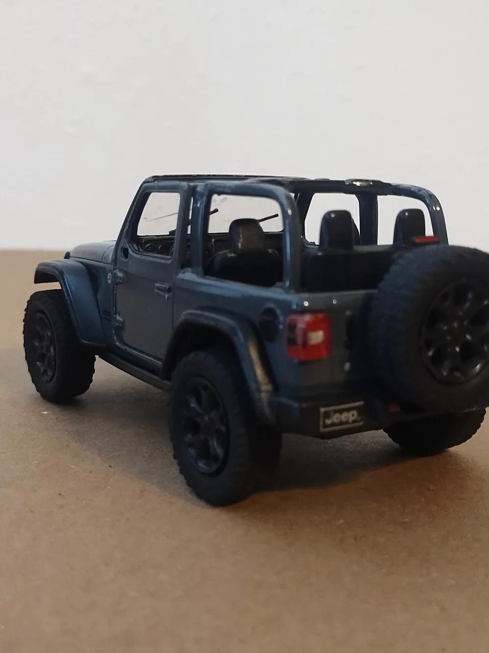 Kins mart toy Jeep 2018 wranglerb scale 1/34 Rubicon toy model missing parts